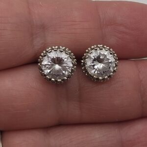 Women Men Stud Earrimgs White Gold Plated Clear Round Cubic Zirconia Crown